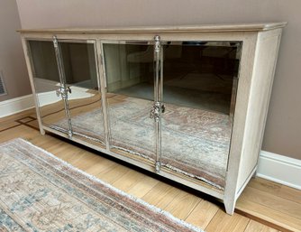 Stunning Sideboard - Oak With Smoked Glass And Mirror Doors-
