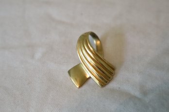 14K Yellow Gold Ribbon Twist Pendant (6 Grams)