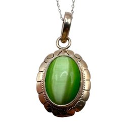 (B167) Mexican Sterling Silver Oval Green Cats Eye Chain Link Necklace