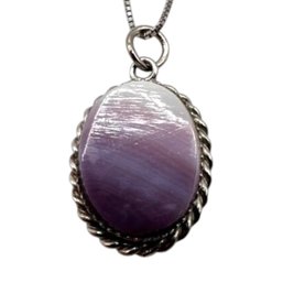 (B170) Sterling Silver Oval Purple Agate Box Chain Necklace