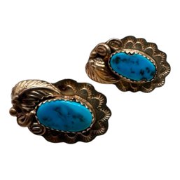 (B175) Sterling Silver Turquoise Stud Earrings
