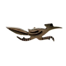 (B186) Sterling Silver Roadrunner Pin