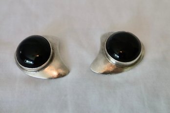 Vintage 950 Sterling And Onyx Clip On Earrings Mexico Heavy (16.6 Grams Each)