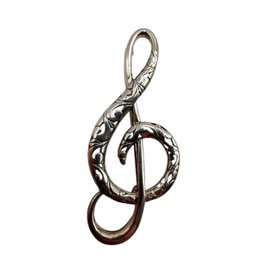 (B189) Sterling Silver Treble Clef Brooch