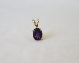 14K Yellow Gold Amethyst Pendant (.89 Grams)