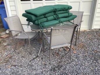 Patio Table Chairs With Cushions