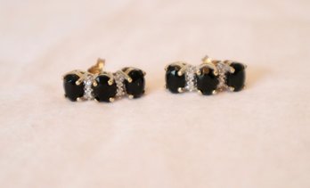 14K Yellow Gold With Black Agate/Onyx (?) And Diamond (tested) Earrings (3.5 Grams Total Weight)