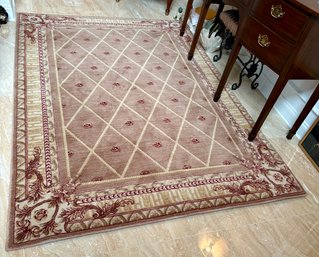 Ashton Home Wool Rug With Traditional European -inspired Diamond Pattern . . 5'6' X 7'5'