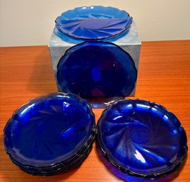 12 Arcoroc France , Cobalt Blue 7 3/4' Glass  Plates.
