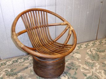 Vintage Coastal Bent Rattan Hoop Lounge/swivel Chair