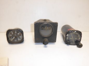 Lot Of Aircraft Gauges