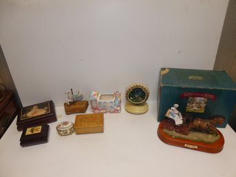 Lot Of Miscellaneous Music Boxes