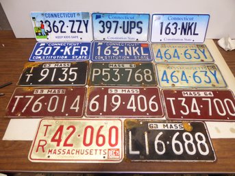 Lot Of 14 Vintage Connecticut And Massachusetts License Plates