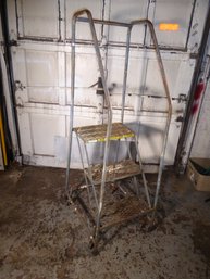 Industrial Iron Garlin 3-step Rolling Staircase