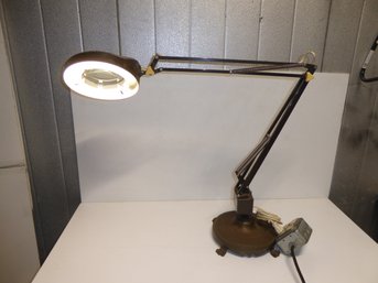 Vintage Articulating Magnifying Desk Lamp With Claw Foot Base