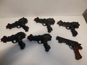 Lot Of 6 Vintage 1982 Toy Guns By Edison Giocattoli