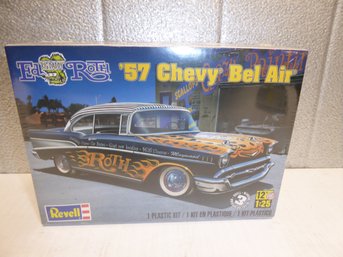 Sealed In Box Ed 'big Daddy' Roth '57 Chevy Bel Air 1/25 Scale Model Kit