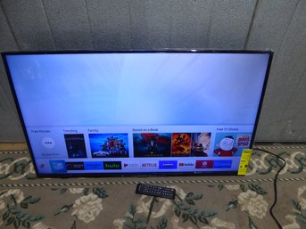 Samsung 42-inch Smart TV With Remote And Wall Mount