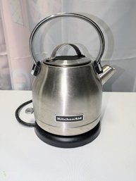 Kitchen Aid Electric Kettle - Model KEK1222SX