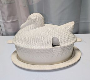 Vintage 1977 Whittier Pottery, CA, Ceramic Duck/Goose Ornate Detailed Soup Tureen (No Ladle)
