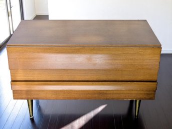 Vintage MCM 2 Drawer Side Table With Brass Leg Accents