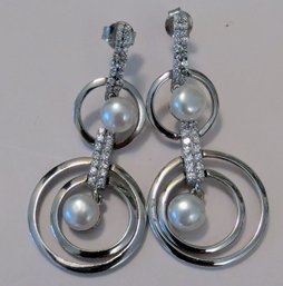 Pearl On Nested Circle Sterling Silver Earrings
