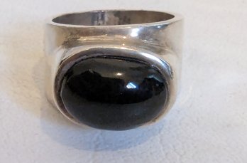 Sterling Silver With Black Onyx Oval Polished Stone Ring