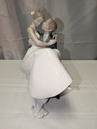 Collectible LLadro 'The Happiest Day Couple Figurine'