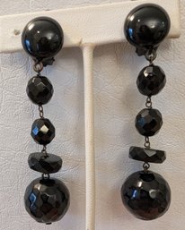 Sensational Vintage Dangling Women's Black Ceramic And Crystal Earrings