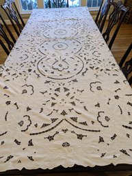 Vintage White Heavy Embroidered & Lace Rectangular Tablecloth