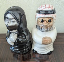 Novelty Arabian Couple Salt & Pepper Shakers