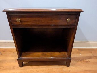 Tidewater Collection Morganton Night Stand Cabinet Or End Table. Spacious Top Of The Line !