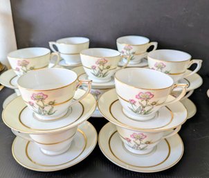 15 Matching Makado Tea Cups And Saucers