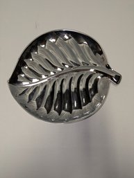 Metal Leaf Shaped Design Serving Dish