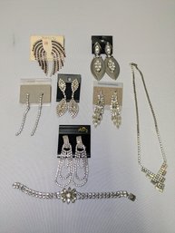 Lot Of (8) Various Costume Jewelry Items