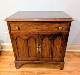 Tidewater Collection Morganton Side Cabinet /end Table