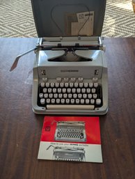 Hermes 3000 Vintage Typewriter - Very Cool
