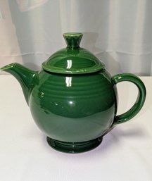 Vintage/retired Fiesta Ware By Homer Laughlin Covered Teapot