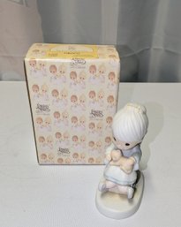 Vintage 1979 Precious Moments 'The Purr-fect Grandma' Figurine By Enesco - With The Original Box
