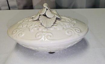 Vintage Italian White Bisque Porcelain/Ceramic Trinket Box - Made In Italy