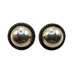 (B10) Mexican Sterling Silver Round Stud Earrings