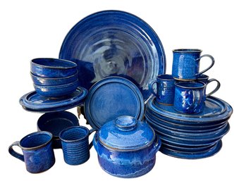 Handmade & Signed Pottery 26 Pieces Dinnerware