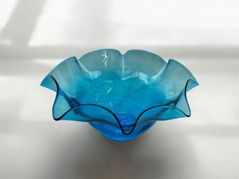 Blenko Ruffle Edge Bowl