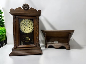 Vintage Trend Wall Clock With Shelf With Key