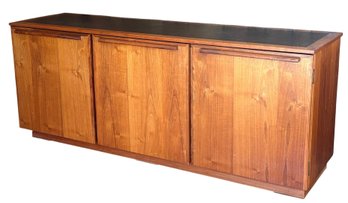 MCM Sideboard Buffett.