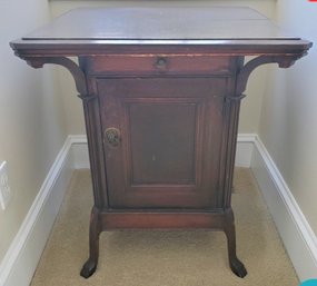 Antique & Ornate Music Cabinet - 1 Drawer / 1 Door.