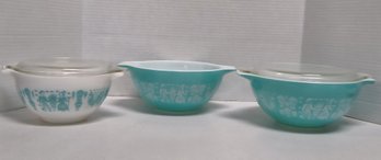 Vintage 1960s Pyrenees Turquoise Amish Butter Print Nesting Bowls & 2 Lids TF/WAD