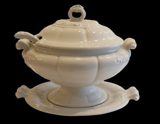 Gorgeous Vintage Ironstone Soup Tureen