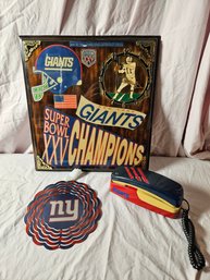 Lot Of Giants Fan Memorabilia, A Hand Is Missing From The Clock