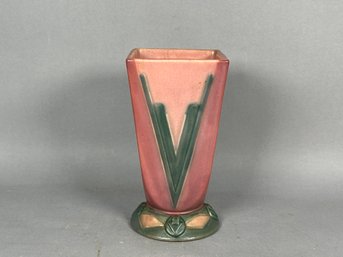 Antique 1928 Art Deco 'Futura' Roseville Pottery Victory Vee Vase